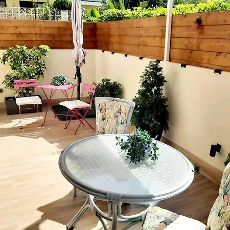 170 Metros De La Playa Gran Terraza Holiday home Torremolinos